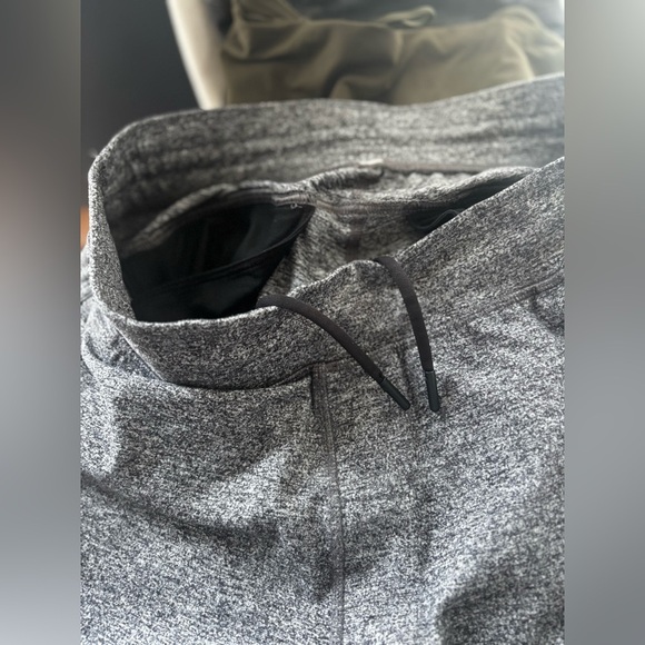 LULULEMON men’s | Kung fu sweat pant 2.0  | size medium - Picture 7 of 7